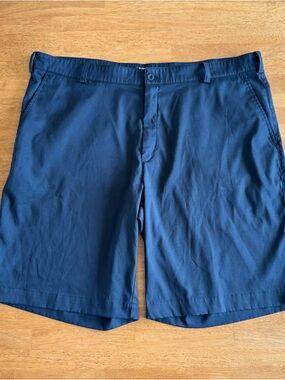 Nike Golf Men’s Sz 40 Black Dri fit Tour Performance Shorts 11 inch inseam